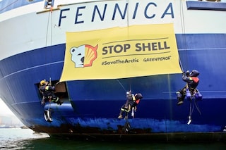 Shell Arctic Drilling Action in Helsinki