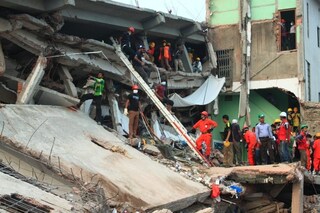 2013_savar_building_collapse02