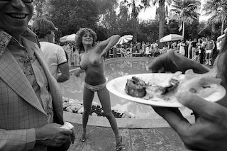 Behind the Beverly Hills Hotel 2 1977