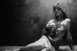 sitting11_bw