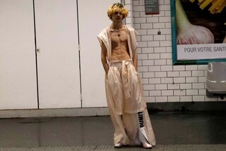 DUMITRASCU SS18 paris metro pfw fashion