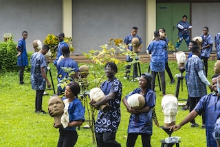 Statues Also Breathe 