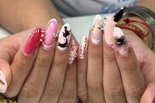 Yoshitomo Nara-inspired nail art