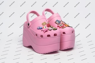 balenciaga ss18 crocs demna gvasalia fashion bitcoin