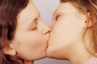 DC_63_KISS_0003_Layer 0