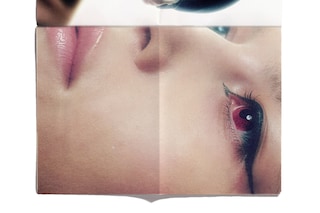 Mélie Hirtz dazed beauty Rubik's cube