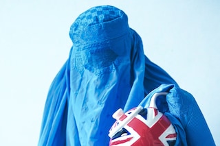 Tea Still Stays Brown, Futile Assimilation