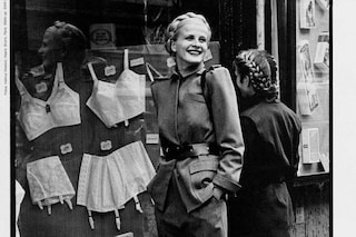 4_Helmut Newton_German Vogue_Berlin 1975_copyright