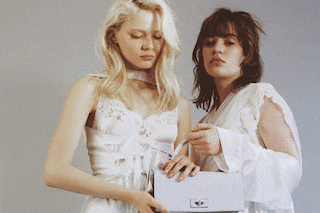 Chloe Le Drezen &amp; Samia Giobellina