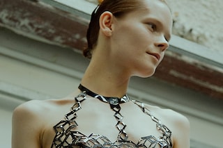 Iris Van Herpen AW15 Dazed backstage womenswear chainmail