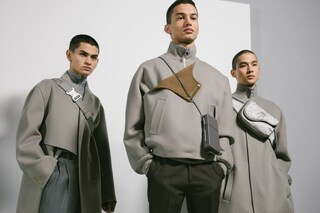 Dior×Raymond Pettibon KIM JONES 19AW See Kim Jones' Latest Dior Campaign, Shot by Steven Meisel