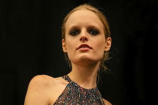 Diane von Furstenberg AW15, Hanne Gaby Odiele halter, Dazed