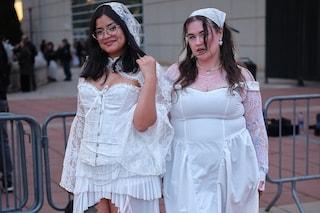 Rosalía Lux Tour Barcelona street style