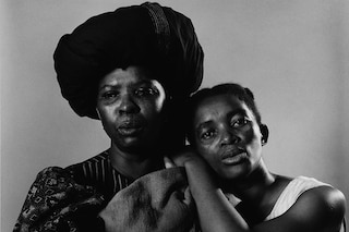 Peter Hujar, “Sophie Mgcina and Thuli Dumakude” (1983)
