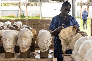 Statues Also Breathe 