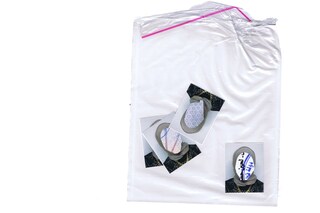 Artificial Identities 1 Sara Foryame