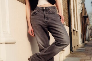 DAZED_LEVIS_DESI_01