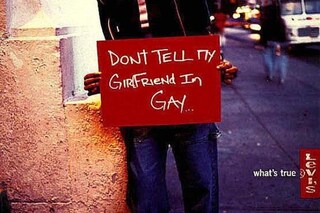 levis-jeans-dont-tell-my-girlfriend-im-gay-small-5