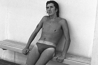SteveJones there&#39;s a sex pistol in my pool 1978