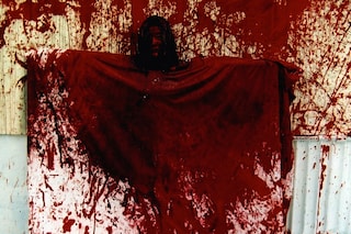 Chiharu Shiota, Becoming Painting (1994)