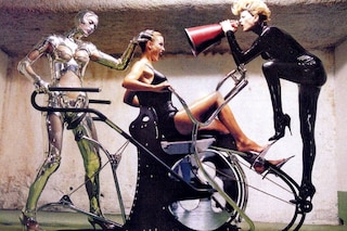 Extreme shoes Helmut Newton American Vogue