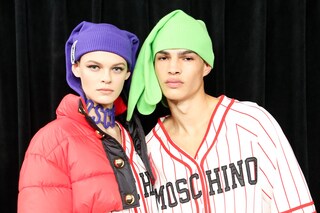 moschino h&amp;m jeremy scott collaboration show naomi campbell 