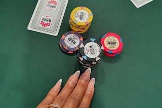 World Series Poker manicures nail art