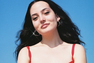 Chloe Sheppard’s All Flowers In Time Bend Towards The Sun