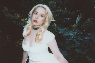 Photography by Holly Macve 