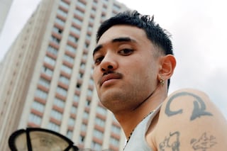 Luo Yang, Diaspora Birds