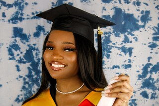 Aisha Seriki, Ungrads (2020)