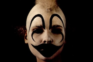 Alexander McQueen&#39;s sad clowns backstage for AW01
