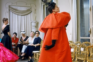 balenciaga shaping fashion cristobal v&amp;a museum exhibition