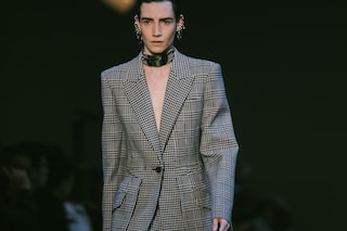 Alexander McQueen AW19 Sarah Burton PFW Paris Fashion Week 