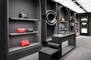 Viktor &amp; Rolf flagship store