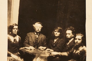 Ghosts in photographs
