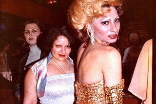 Nan Goldin Naomi with her sister, Honey 1972