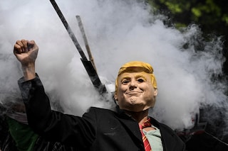 TOPSHOT-US-POLITICS-TRUMP-MILITARY-PROTEST