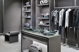 Viktor &amp; Rolf flagship store
