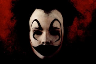 Alexander McQueen&#39;s sad clowns backstage for AW01