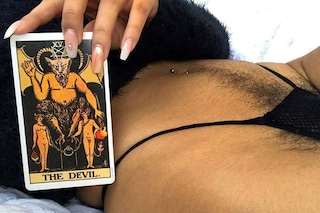 Marissa Malik body stomach hair