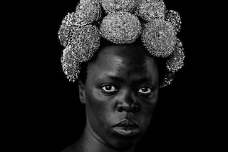 Zanele Muholi, “Bester V, Mayotte” (2015)