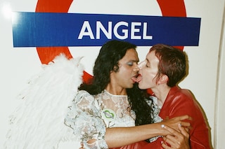 R + A, Angel
