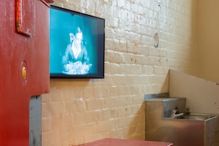 Inside – Artists and Writers in Reading Prison