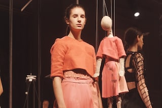 phoebe english v&amp;a fashion in motion raphael gallery 