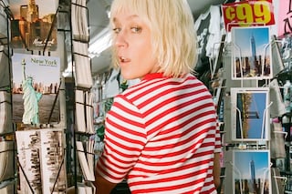 x-girl 90s label chlo&#235; sevigny 