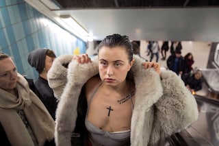 Magnum x Aperture Square Print Sale: Crossings