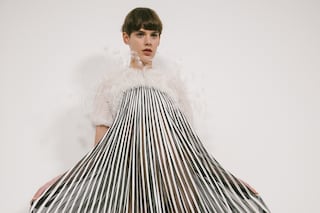 givenchy ss19 couture clare waight keller paris pfw
