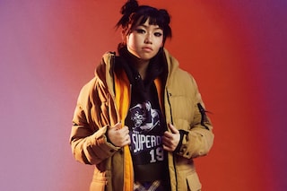 Beabadoobee Superdry AW21