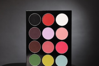 Laurel Charleston x Mehron palette